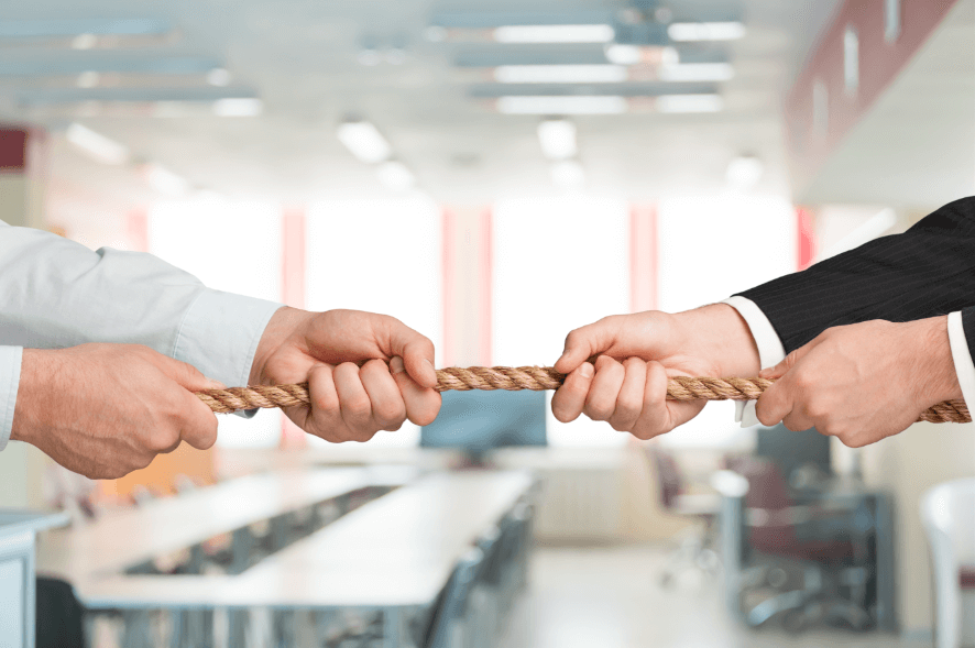 Facebook vs. LinkedIn Ads: Which is Better for B2B Brands? (It’s Not What You Think!)